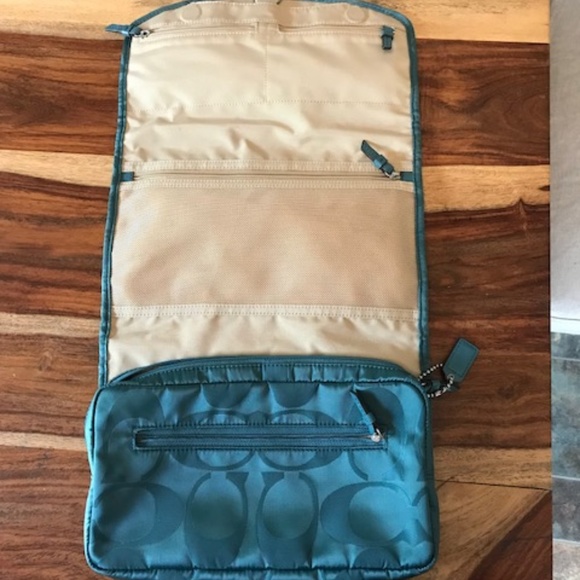 Coach Sateen Blue Travel/Accessory/Makeup Bag - Picture 2 of 7